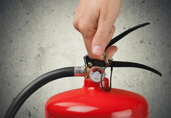 3 Ways Certified Home Inspectors Can Teach Customers About Fire Safety